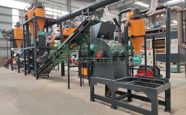 鋰電池破碎回收設(shè)備工作原理