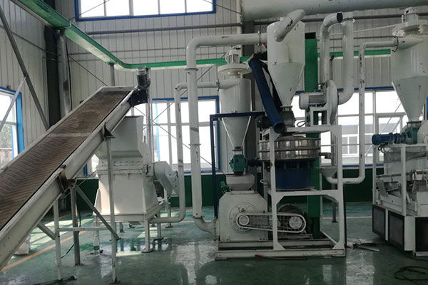 電路板回收設(shè)備讓有效的資源形成了良性的循環(huán)